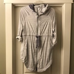 Lululemon windbreaker